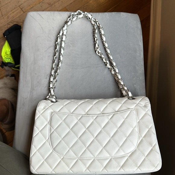 White real lamb leather bag not authentic has some light grey stains see picture - Picture 3 of 6